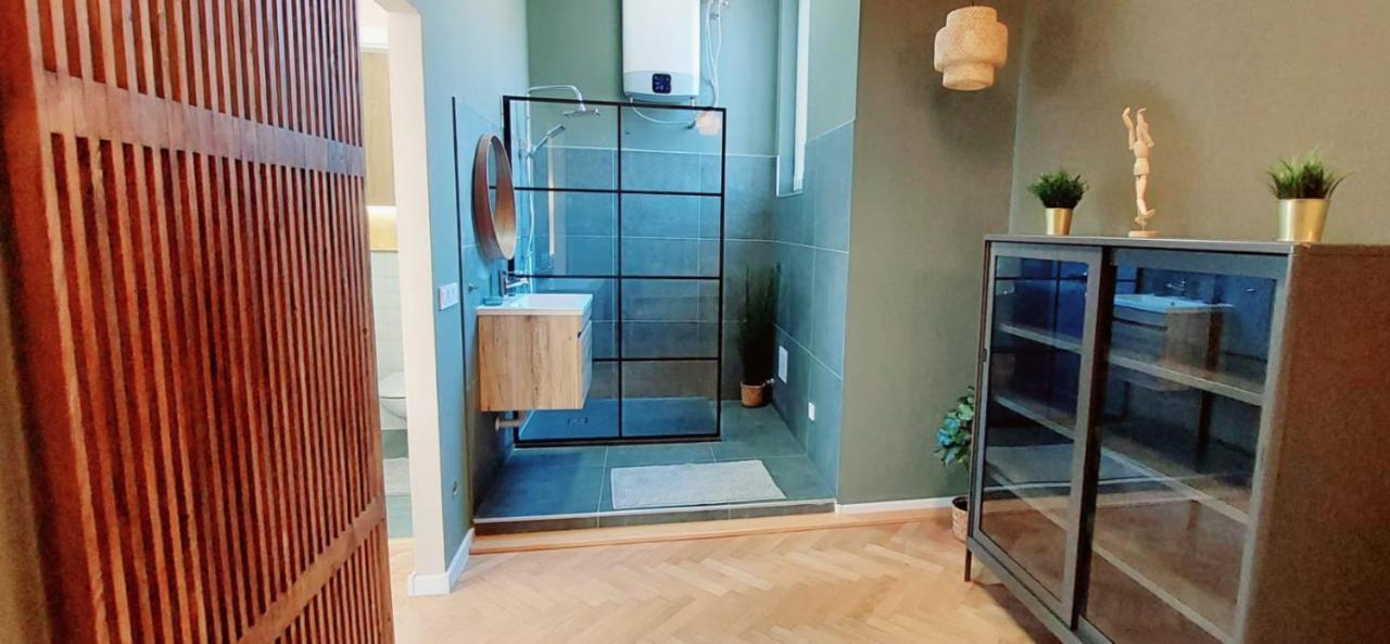 A+ Budapest Downtown Apartments Akacfa 외부 사진