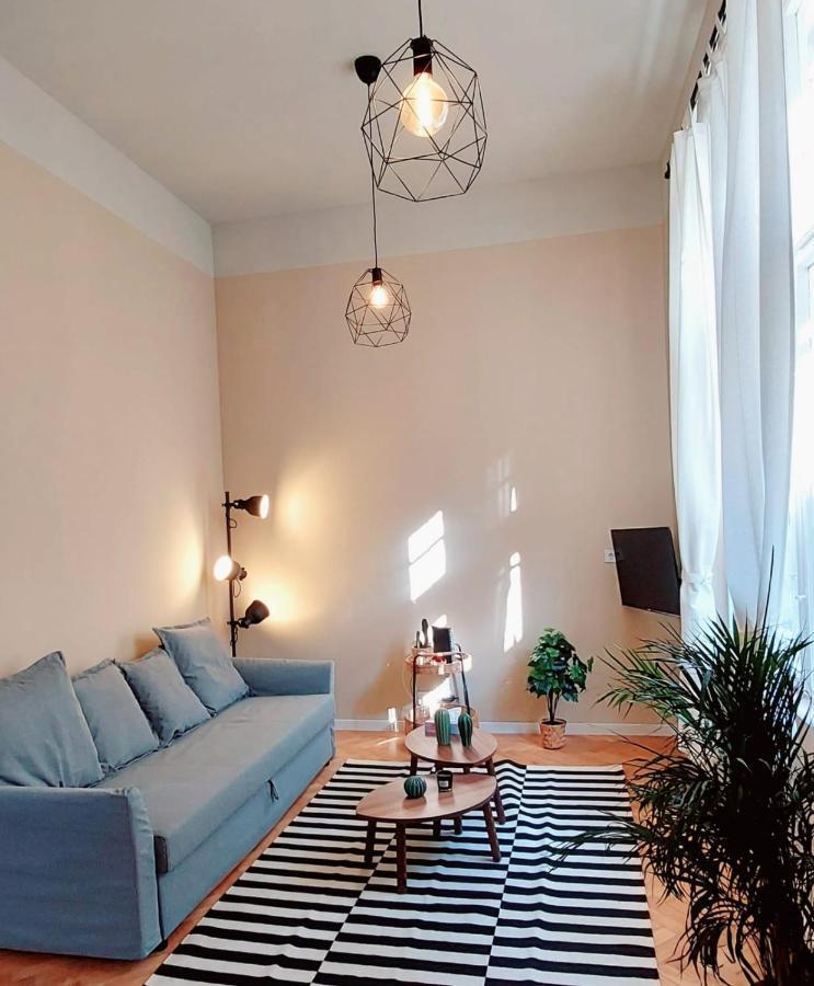 A+ Budapest Downtown Apartments Akacfa 외부 사진